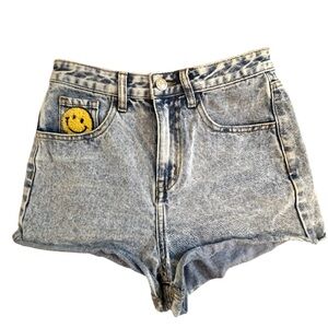 Dressed in LALA - Happy Hour Denim Shorts, gray acid wash